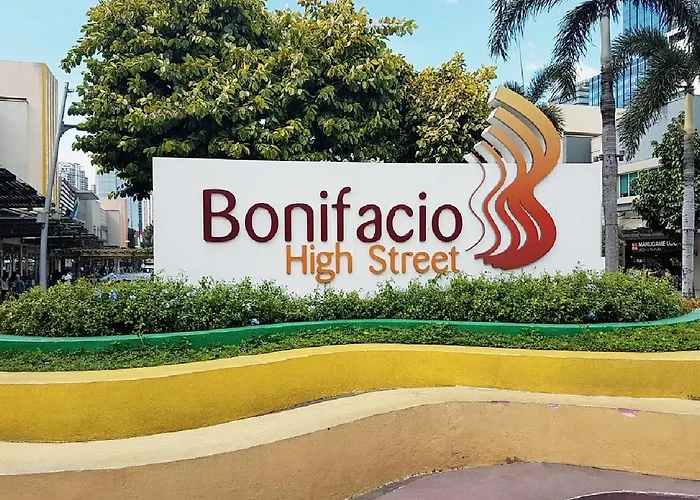 Heart Of Bgc Mckinley B3 Apartment