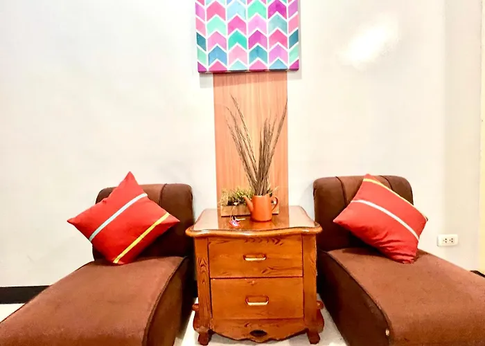 Heart Of Bgc Mckinley B3 Apartment