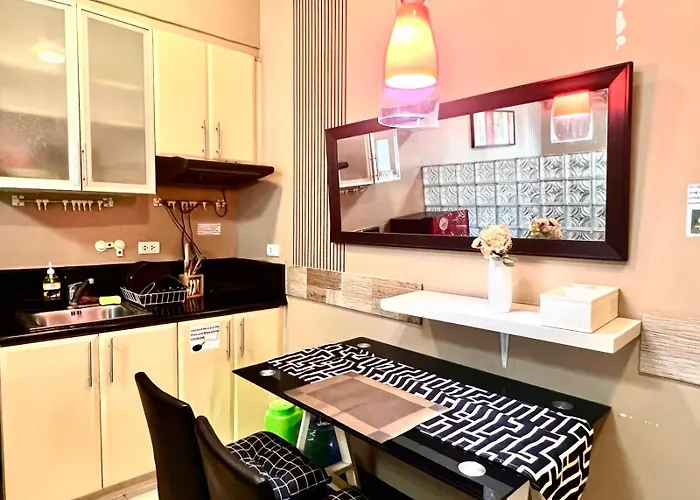 Apartment Heart Of Bgc Mckinley B3 Manila
