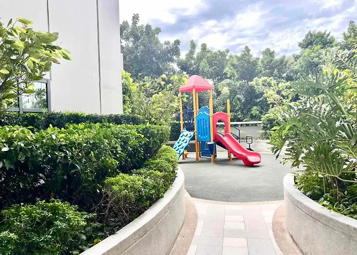 Heart Of Bgc Mckinley B3 Apartment