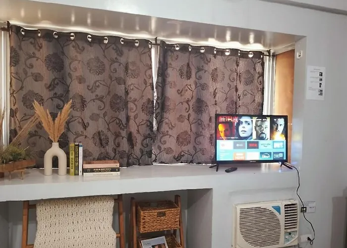 Apartment Heart Of Bgc Mckinley B3 *