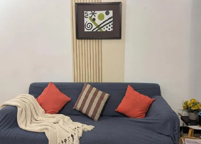 Apartment Heart Of Bgc Mckinley B3